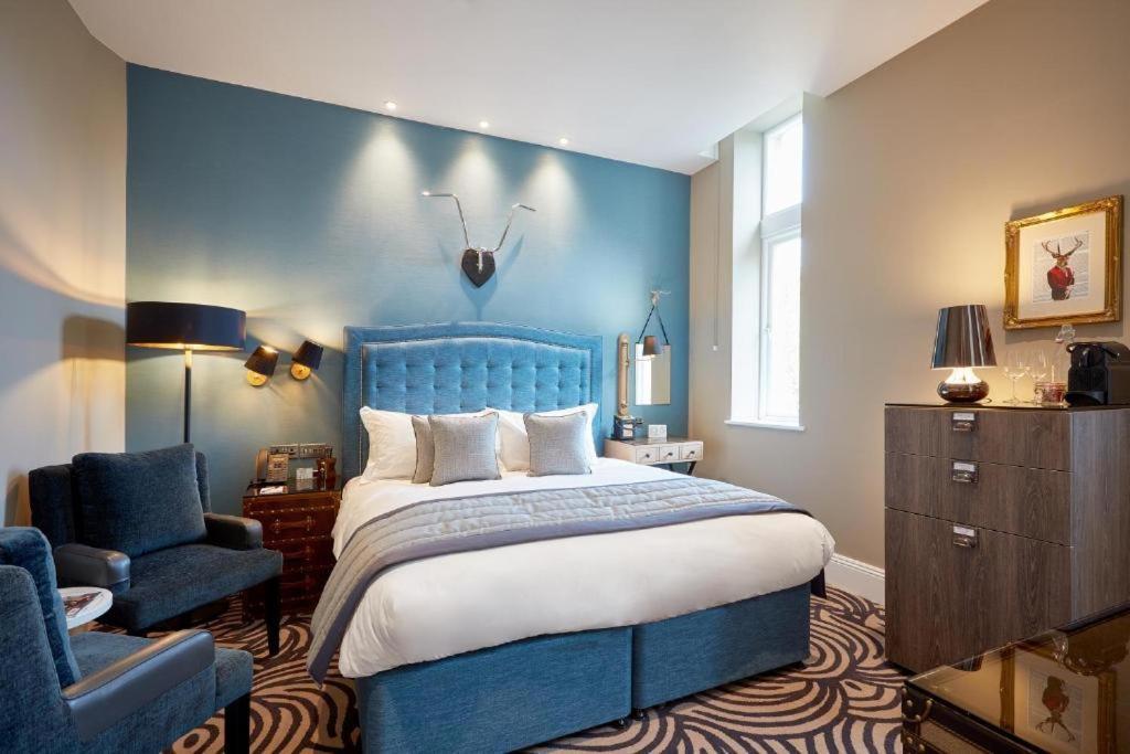 Oddfellows On The Park Cheadle  Cameră foto A bedroom at The Ivy Collection